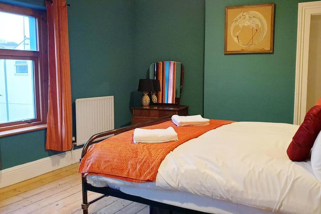 Gorgeous Victorian House Sleeps 6 In Cardiff Villa Eksteriør bilde