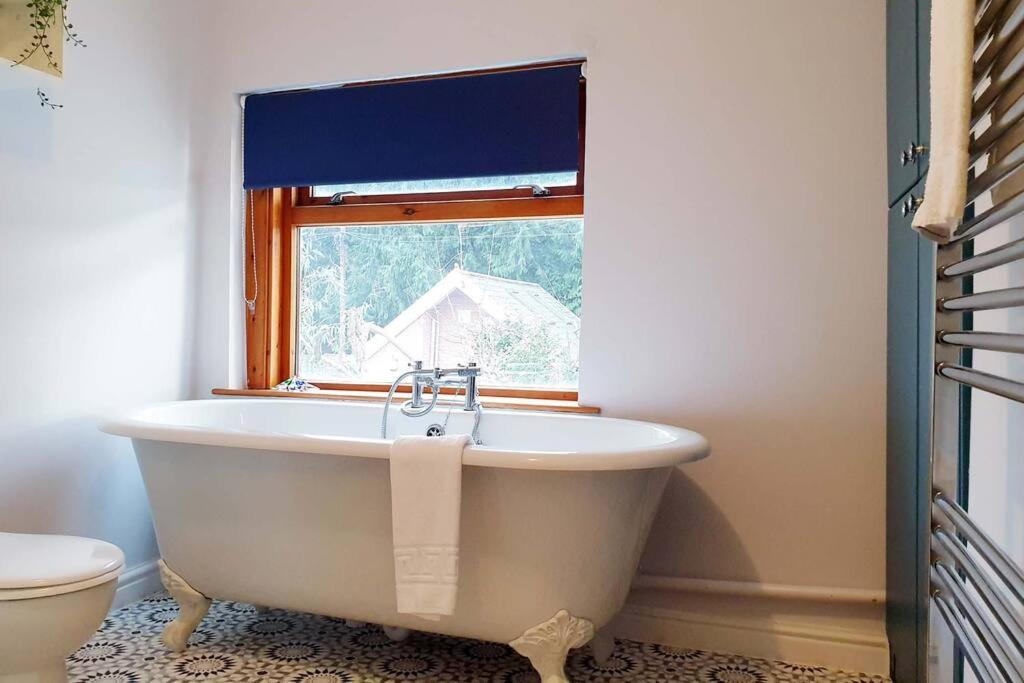 Gorgeous Victorian House Sleeps 6 In Cardiff Villa Eksteriør bilde