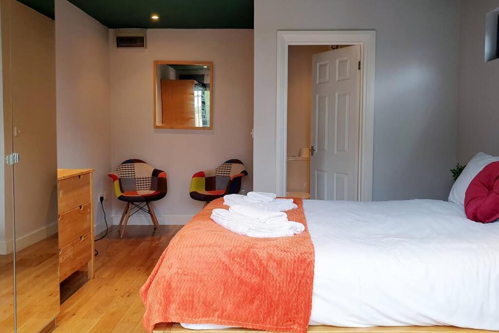 Gorgeous Victorian House Sleeps 6 In Cardiff Villa Eksteriør bilde