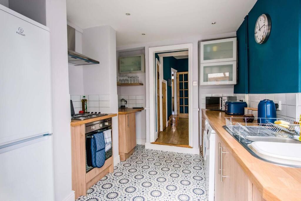 Gorgeous Victorian House Sleeps 6 In Cardiff Villa Eksteriør bilde